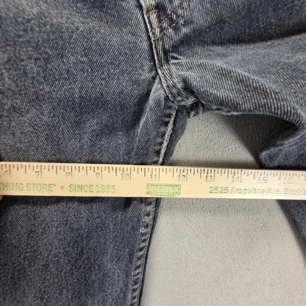 Levis important sizing